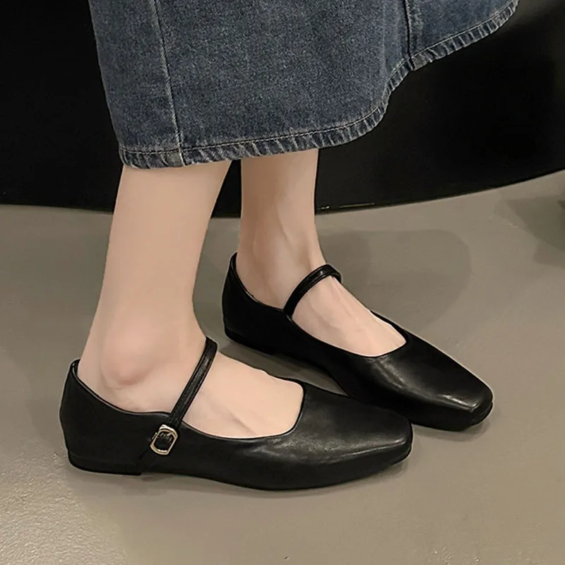 Women Flats French Square Toe  – Leatherwork In French recenzja i cena